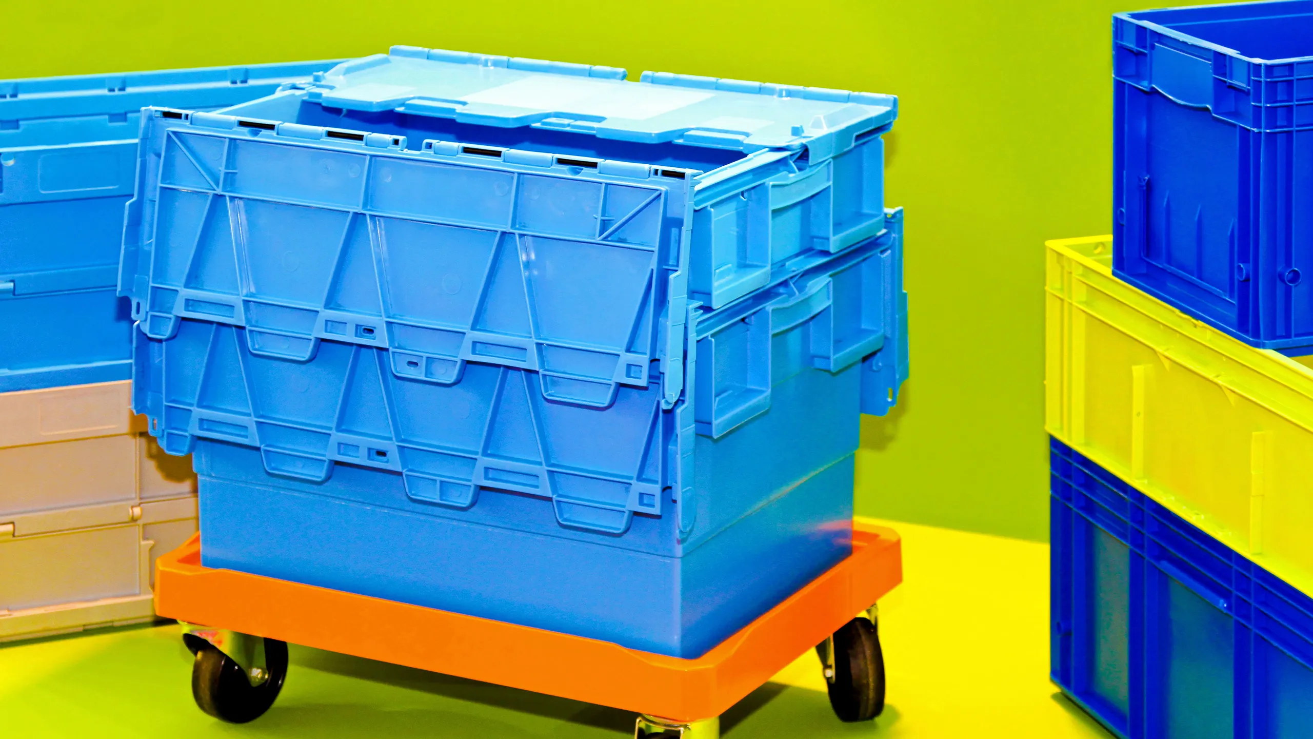 Plastic Moving Bins Rental in Toronto